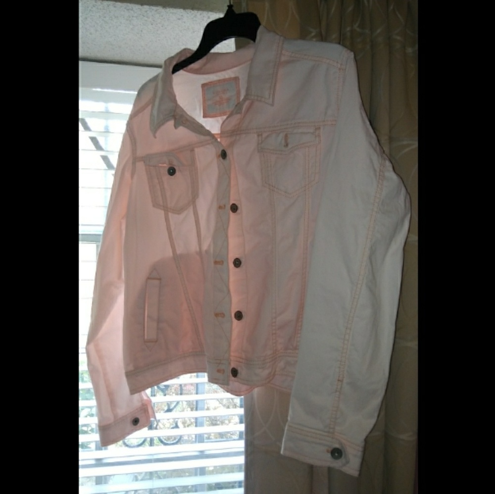 Pastel pink light jacket